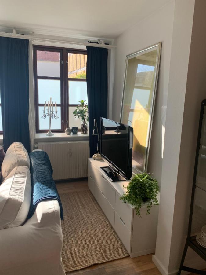 Millebo - Like Home Studio Apartment Aalborg Exterior photo